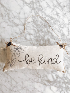 Be kind with Daisy flower